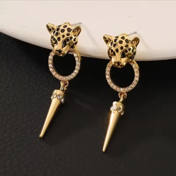 Cheetah Leopard Head Cone Pendant Earrings - Picture 4 of 7